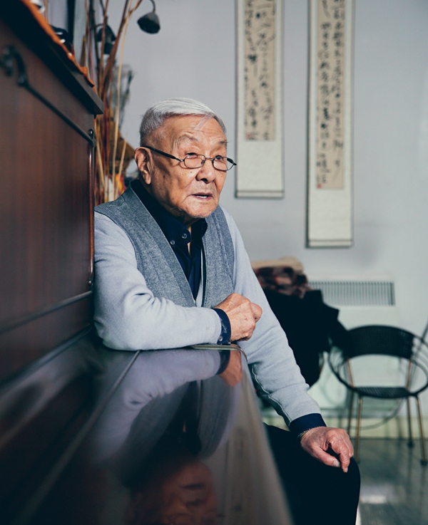 94歲楊先讓,一刀一筆任平生