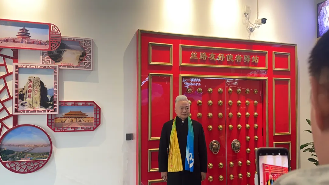 人民文創西部研究中心迎來國樂大師——方錦龍龜茲首獻藝講活動在新疆庫車舉行
