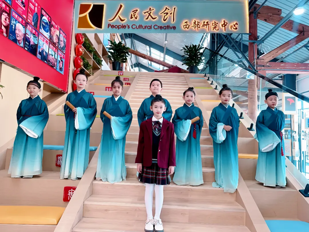 人民文創西部研究中心迎來國樂大師——方錦龍龜茲首獻藝講活動在新疆庫車舉行