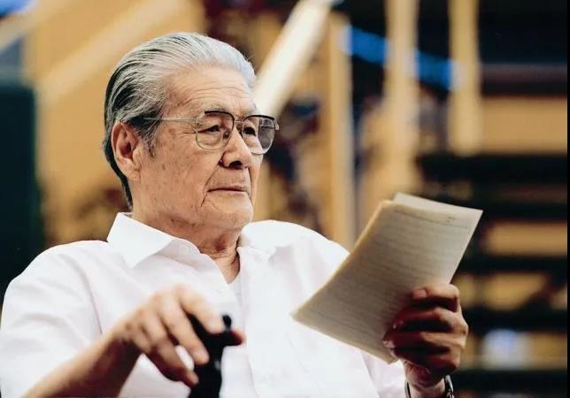 94歲獲頒“七一勛章”的藍天野，是“姜子牙”更是“地下尖兵”