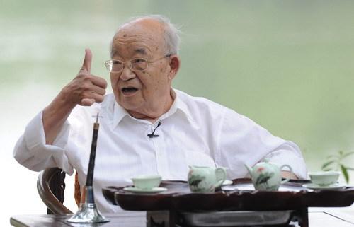 66年前，他寫出了刻進國人基因里的這首歌