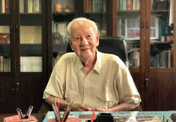 試問大海碧波，何謂以身許國——專訪“中國核潛艇之父”黃旭華