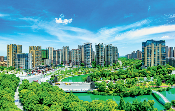 煙火慢城,在水一方