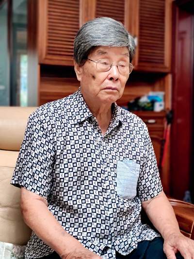 “歸根到底,中國人要有血性”