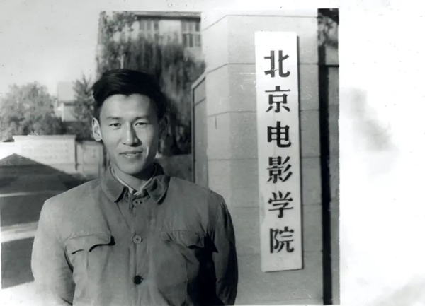 謝飛,八旬導(dǎo)演新晉“豆紅”