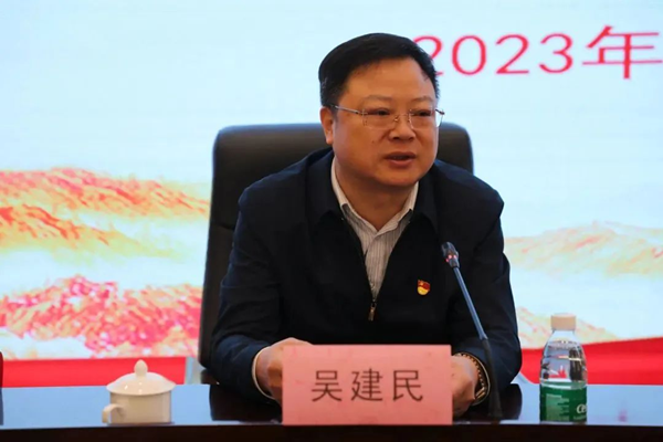 關山初度路猶長 青春潤化中儲糧