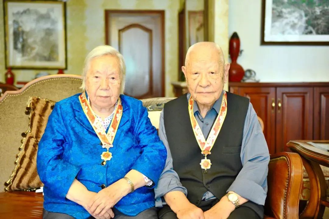 “神炮將軍”去世，打最狠的仗，寫(xiě)最美情書(shū)