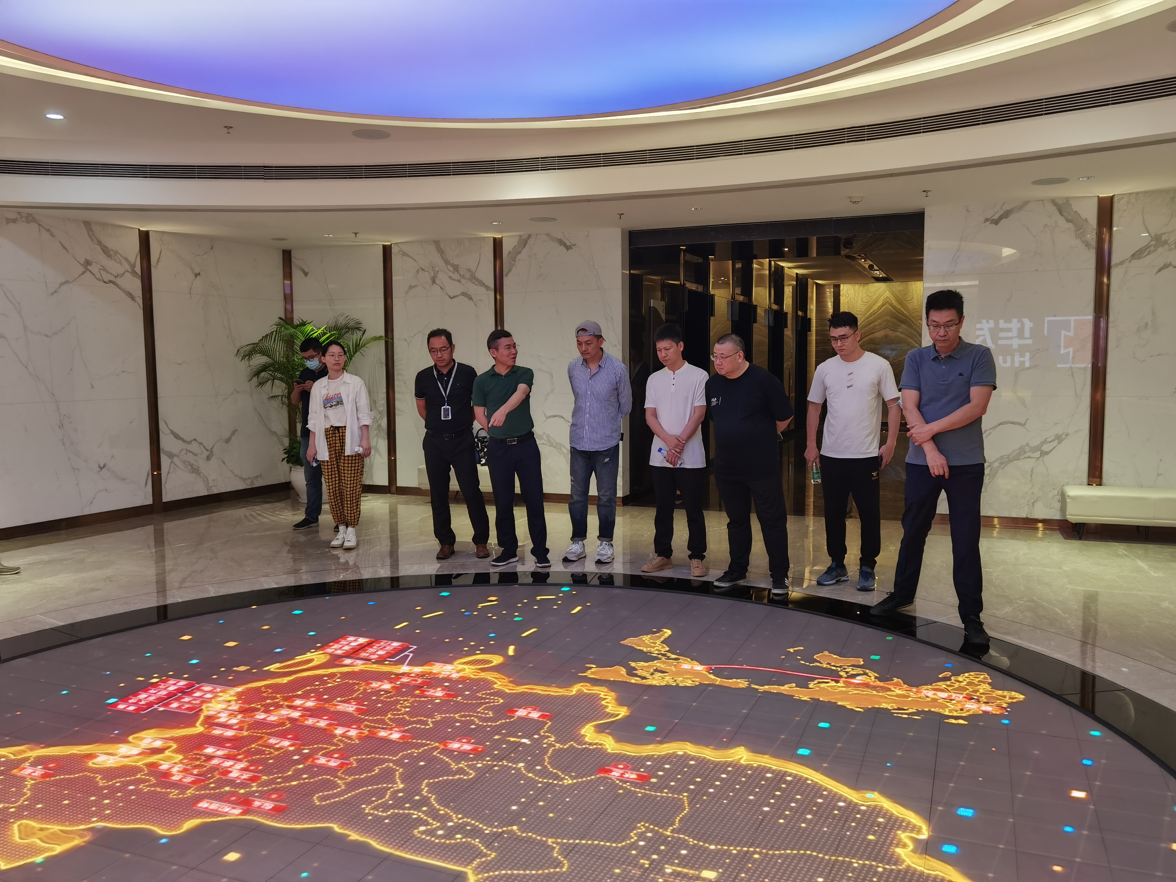 浙江上虞代表團赴深圳考察調研，人民文創參與調研