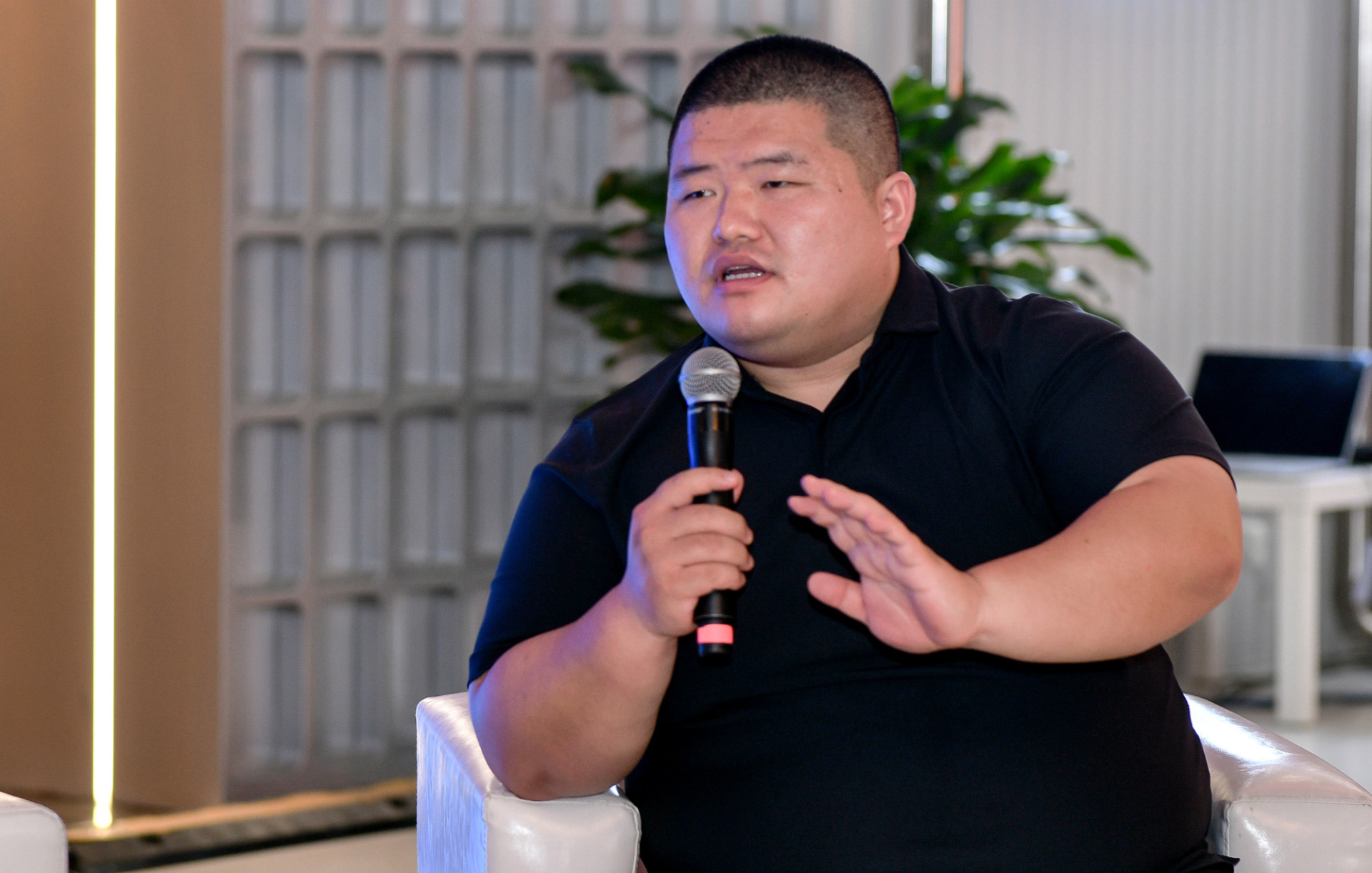 溫州大學教授肖遙發言
