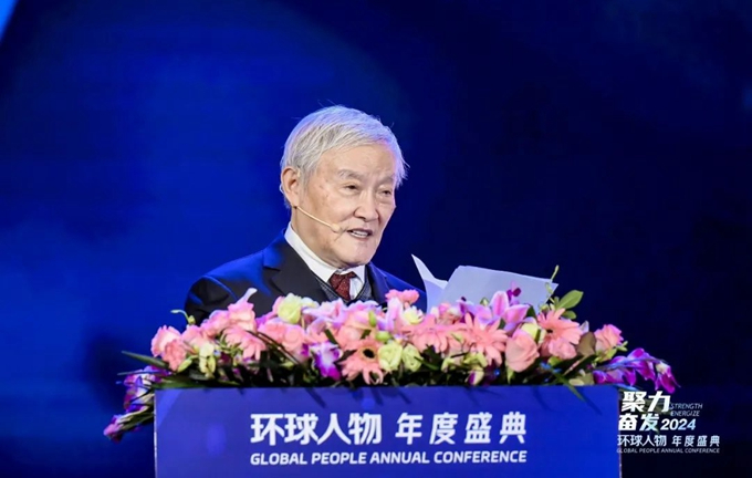院士登臺，一個場景打動所有人