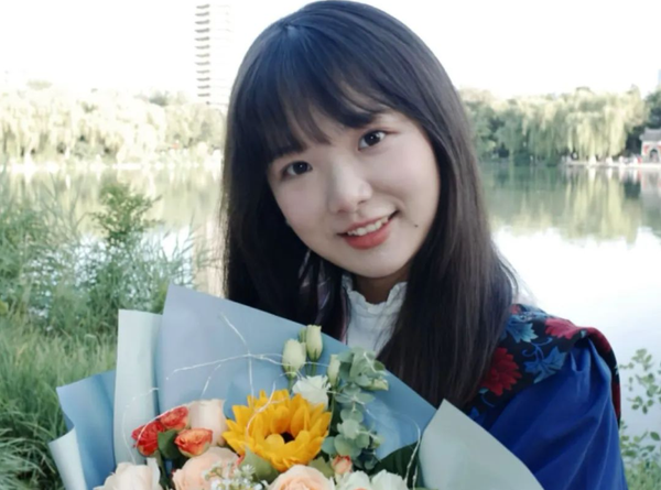 小美人魚不是戀愛腦！北大女孩喜歡把好奇心和知識畫成視頻