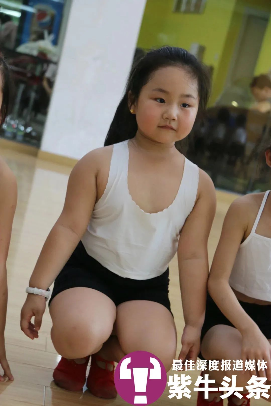 媽媽拍視頻記錄女兒學舞10年：奶乎乎的寶兒成了自信舞者