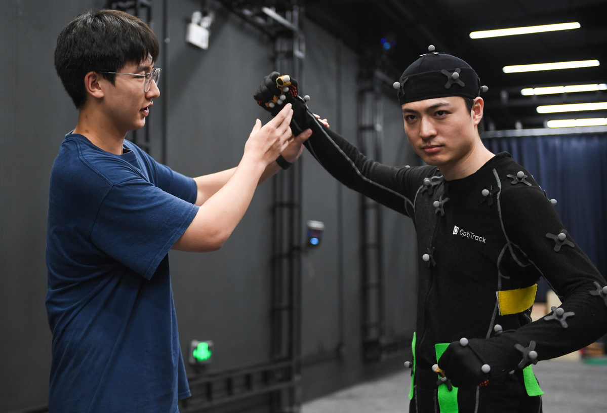 Behind-the-scenes glimpse of Kong Fu master animating Wukong