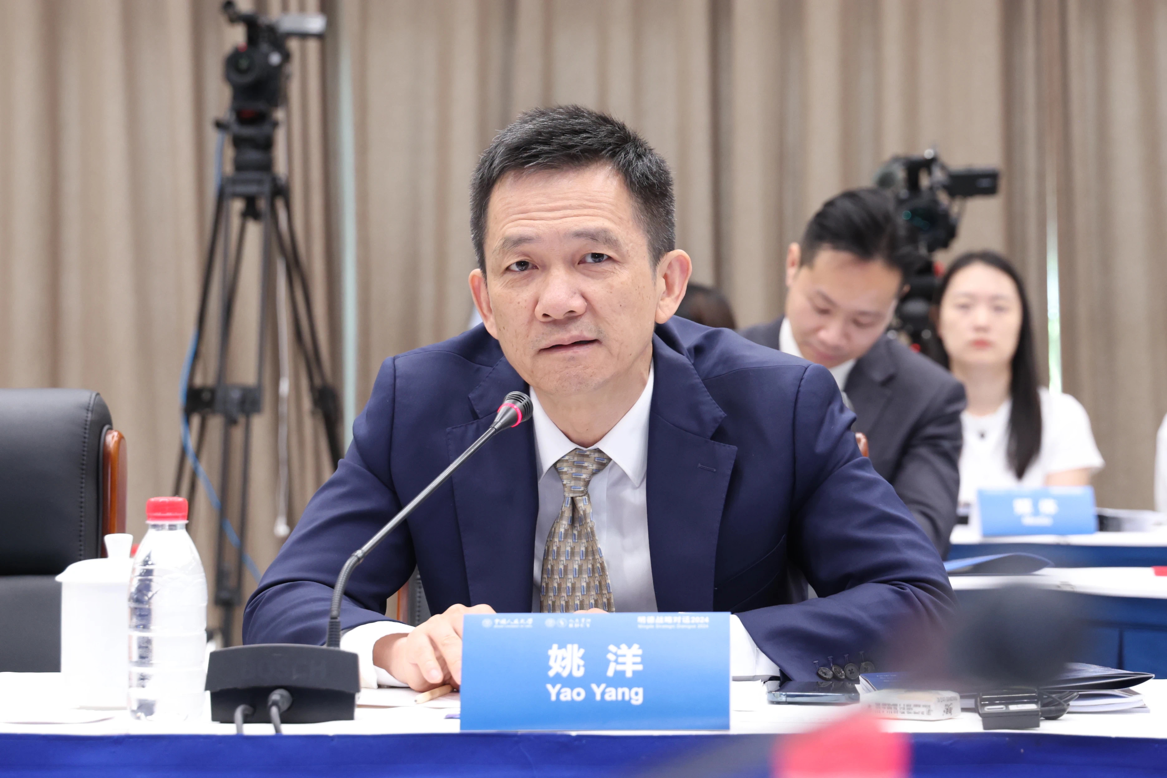 中國式現(xiàn)代化，為世界發(fā)展提供新機(jī)遇