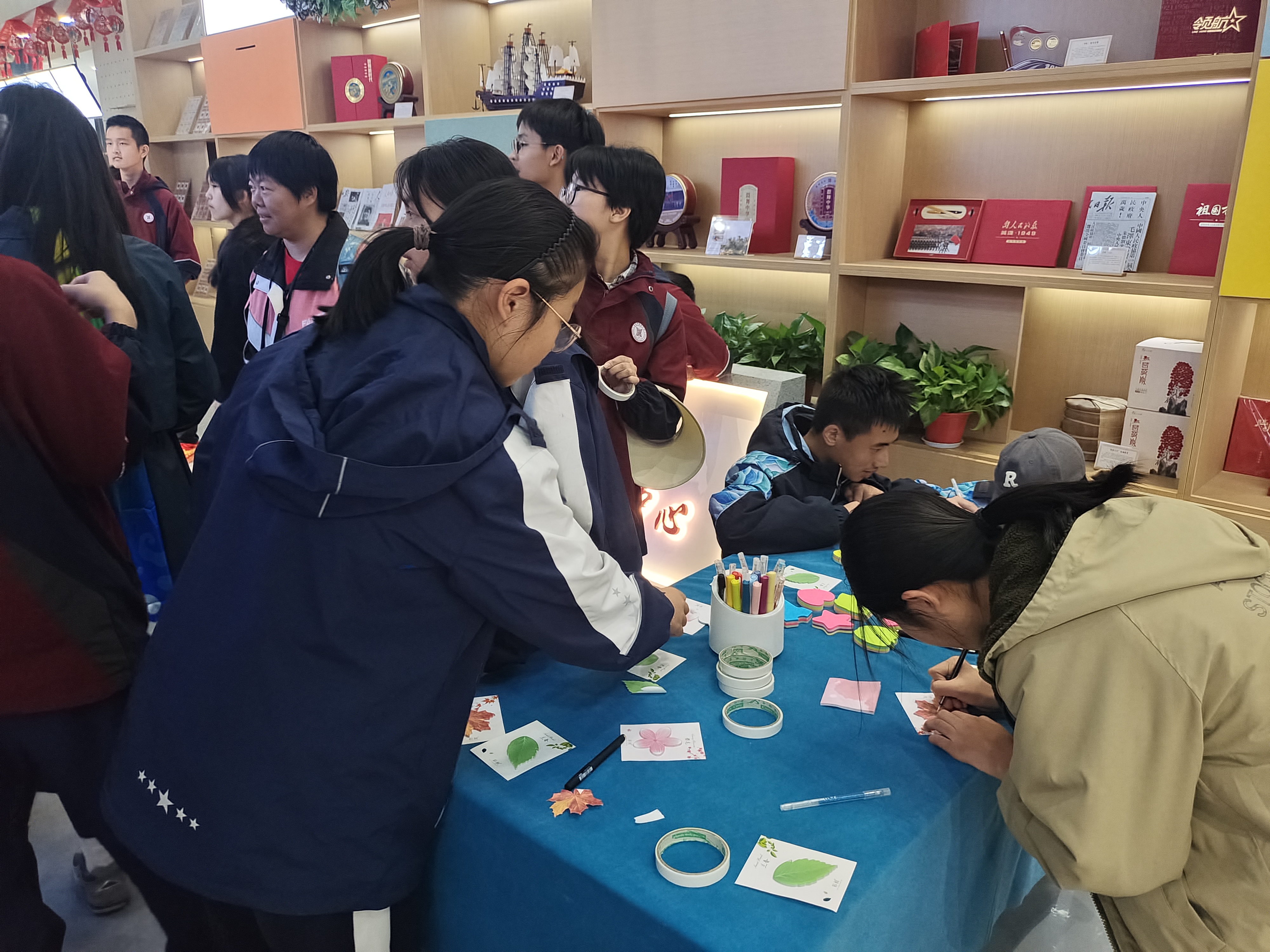 濃濃庫甬情！人民文創西部研究中心迎來寧波研學團