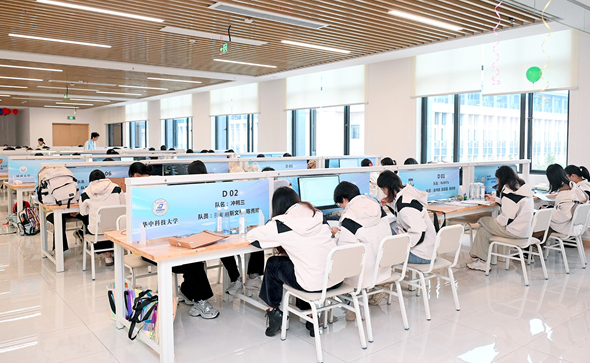 技術付費不應成為大學生的經濟負擔